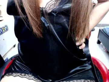 Bongacams Private Sex Chat of Alice225
