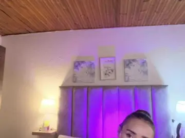 Bongacams Best live sex cam show of VictoriaHils