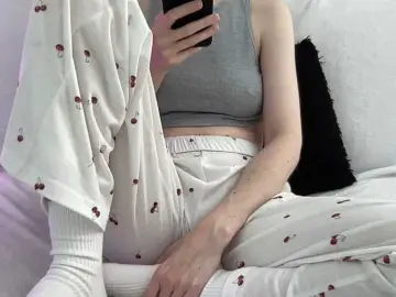 Bongacams Free Live Porn of BestyBoobs