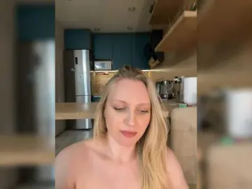 Bongacams Best live sex cam show of HotWillow