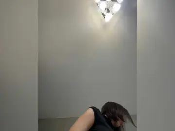 Bongacams Watch Live Sex Cams of BabyDarii