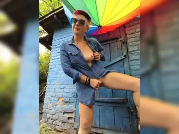 Bongacams Live Sex Cam of BUSINKA-25