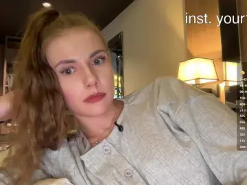 Bongacams Free Porn Cam of -VikkiL0vesCheese-