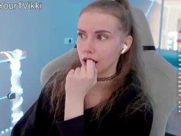 Bongacams Adult Webcams of -VikkiL0vesCheese-