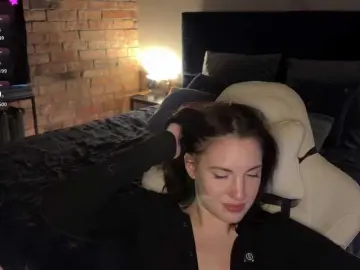 Bongacams Sex Cam of -Your-Michelle-