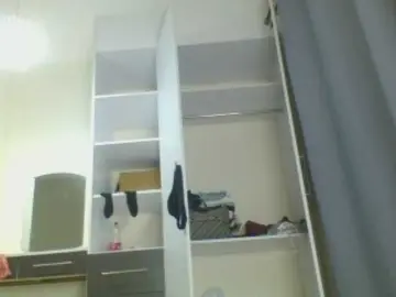 Bongacams Live Sex Cam of Smilingbeibylove