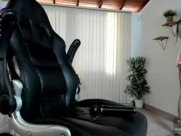Bongacams Watch Live Sex Cams of Min-Yuna