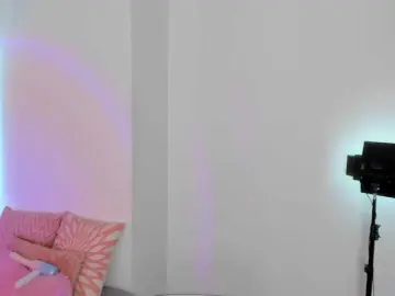 Bongacams Free Porn Cam of Carolalen