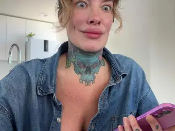 Bongacams Adult Webcam of iiixbostonxiii