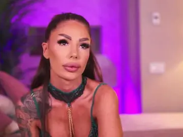 Bongacams Live Porn of RaquelleVon