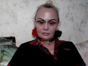 Bongacams Adult Video Chat of GardenerofIllusions