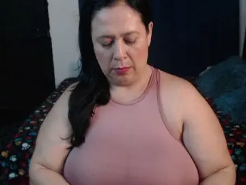 Bongacams Free Live Porn of karlaton1977