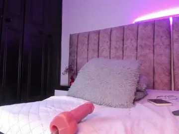 Bongacams Watch Live Sex Cams of Amber-fox