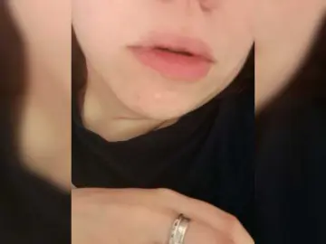 Bongacams Free Live Porn of SweetDimond5