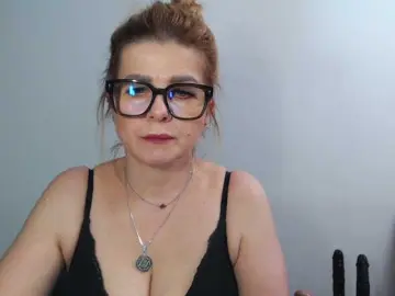 Bongacams Adult Webcam of MilfHester4U