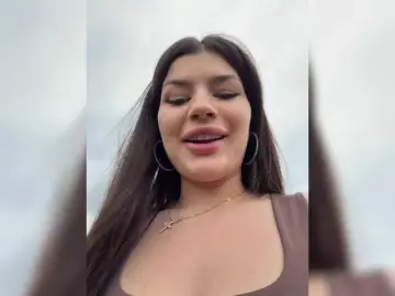 Bongacams Sex Cam of -MaybeBaby-