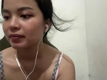 Bongacams Nude Webcam of MaganAveni