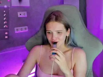 Bongacams Nude Webcam of Alisa-Allison