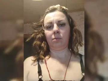 Bongacams Sex Cam of OpenGirl