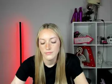 Bongacams Live Sex Cam of EvelynBlond