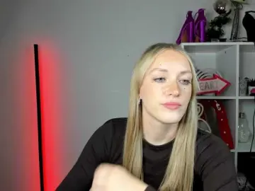 Bongacams Best live sex cam show of EvelynBlond