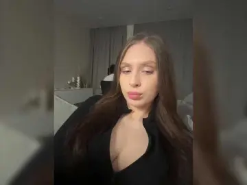 Bongacams Watch Live Sex Cams of PARTYNEXTNEXT