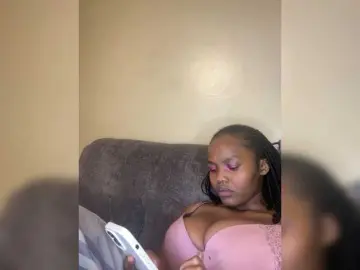 Bongacams Live Sex of Curvy-maxy9