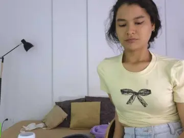 Bongacams Adult Webcams of sexychanell-1