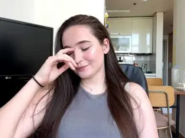 Bongacams Adult Webcam of EmillyCarte