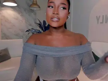 Bongacams Free Porn Cam of SavannahStorm