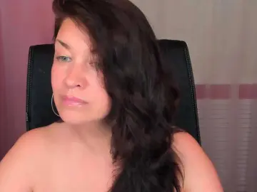 Bongacams Best Webcam of AnaMills