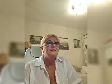Bongacams Best live sex cam show of KarinkaSweet