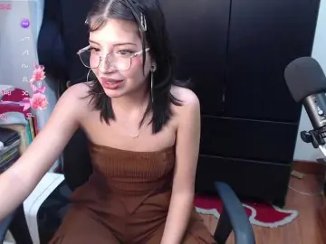 Bongacams Best Webcam of BiiHoney