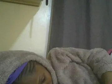 Bongacams Private Sex Chat of Juicygirl98