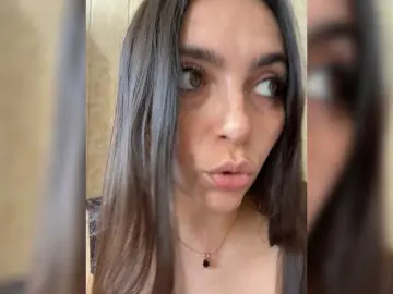 Bongacams Free Porn Cam of NikkySecrets