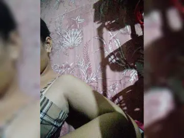 Bongacams Live Sex Cam of XXhornywetprincess99XX
