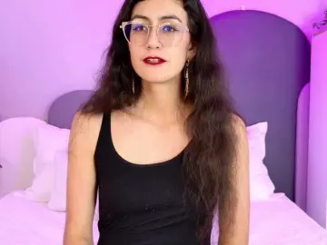 Bongacams Watch Live Sex Cams of SophieGomez2
