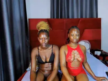 Bongacams Live Sex of Queenbees
