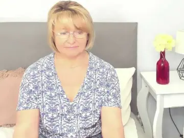 Bongacams Nude Webcam of MarieneMature