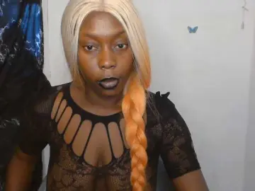 Bongacams Watch Live Sex Cams of Strip-me-naked