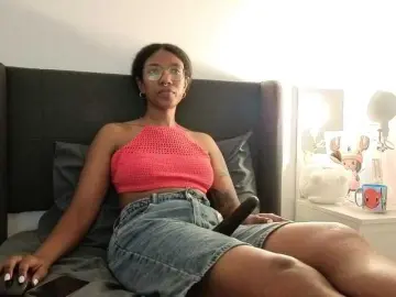 Bongacams Sex Cam of CarolineS