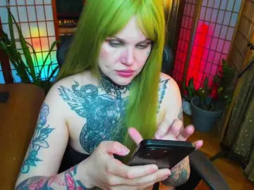 Bongacams Live Sex Cam of HellGa