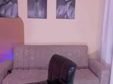 Bongacams Live Sex Cam of ToriCross