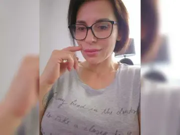 Bongacams Free Live Porn of SophieMary