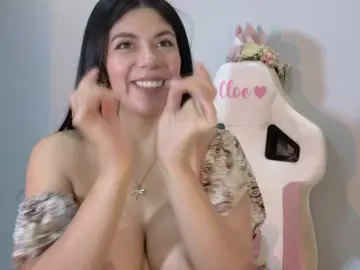 Bongacams Watch Live Sex Cams of Cloesweety