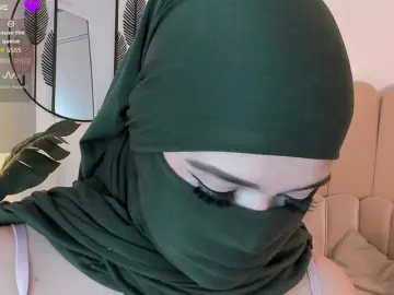 Bongacams Live Porn of anna-henao