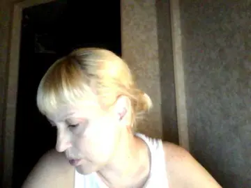 Bongacams Best live sex cam show of krisss2016
