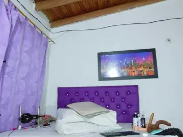 Bongacams Live Sex Cam of ebony-NeighborMoans