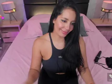 Bongacams Watch Live Sex Cams of ZamaraSweet