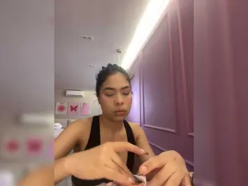 Bongacams Free Live Porn of LeiaStone